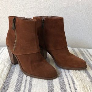 Jessica Simpson Brown Suede Booties